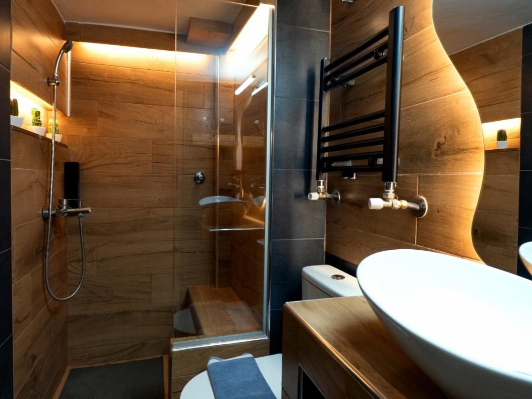 Sky View Suite 세레스 외부 사진